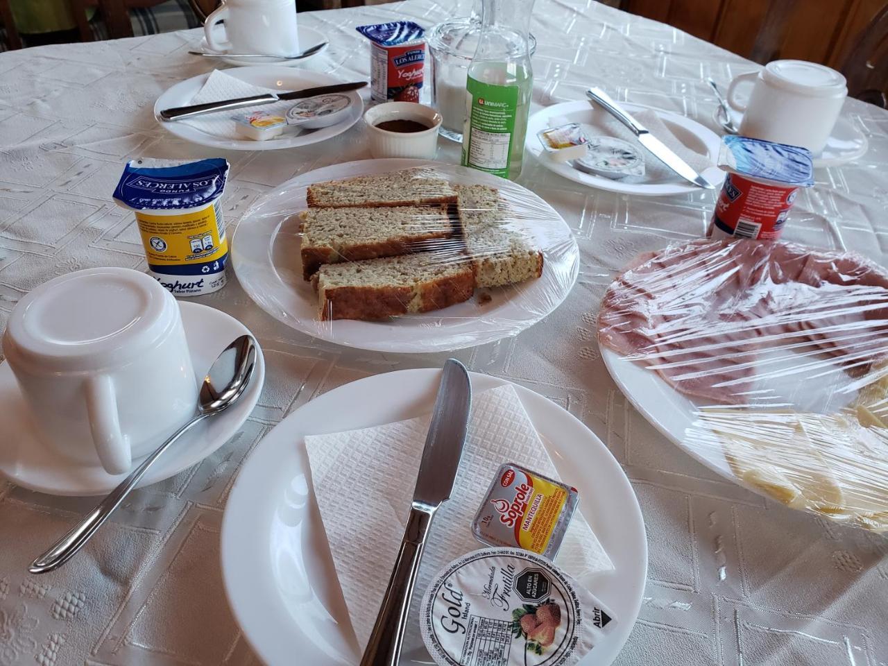 Antiguos Bed And Breakfast Puerto Natales Luaran gambar