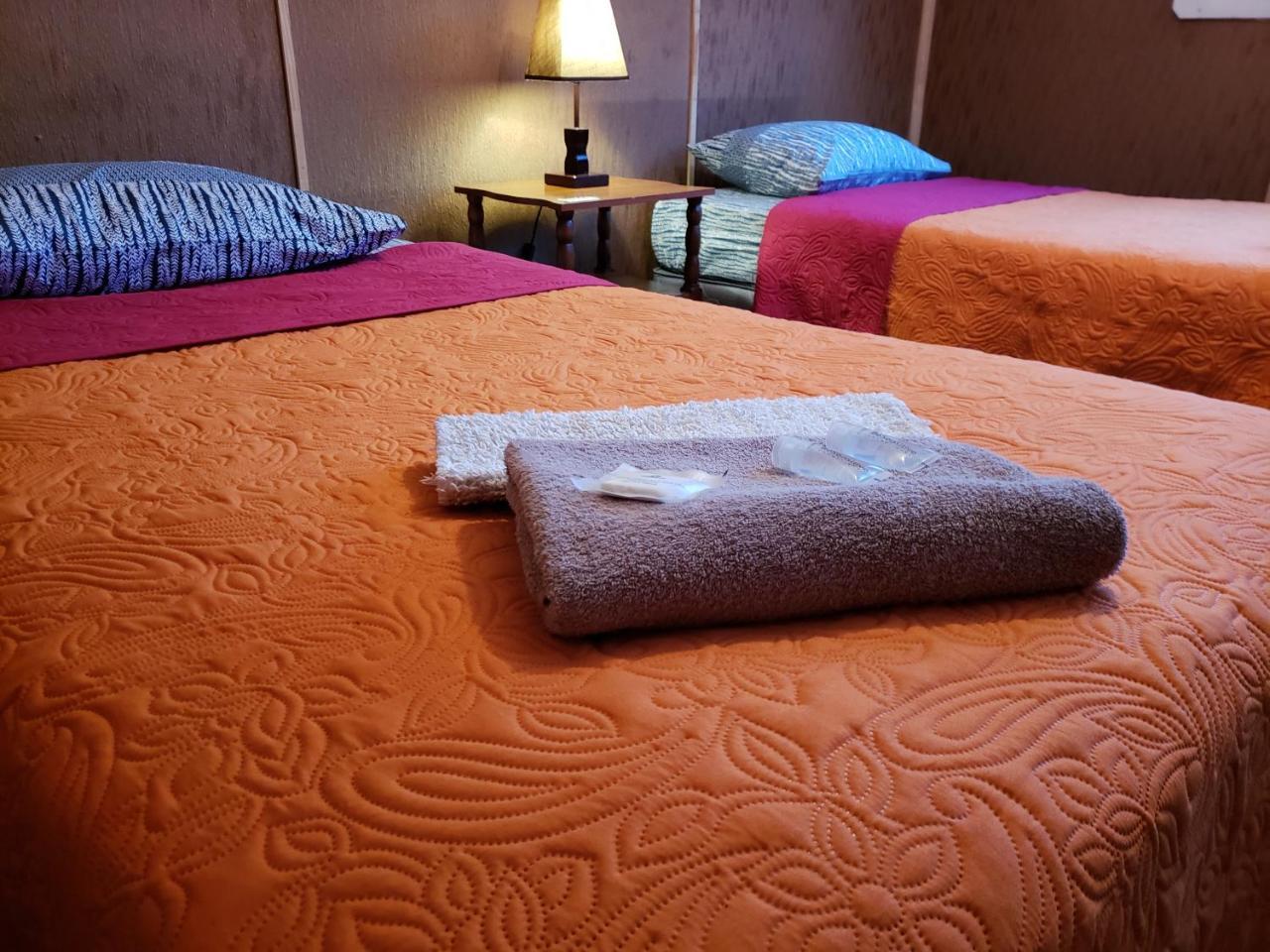 Antiguos Bed And Breakfast Puerto Natales Luaran gambar