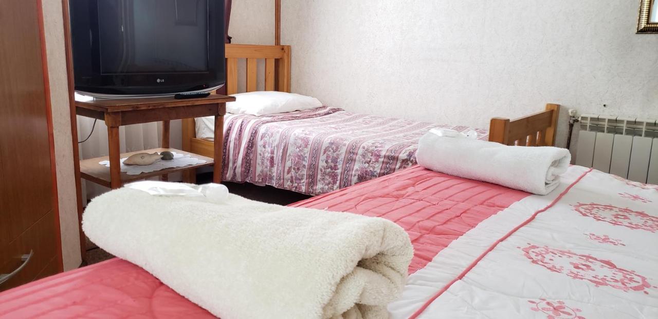 Antiguos Bed And Breakfast Puerto Natales Luaran gambar